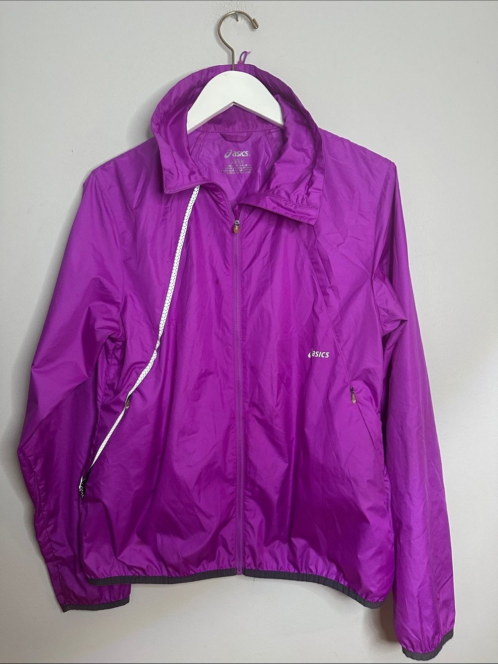 ASICS Women's Bright Purple Windbeaker Jacket size L